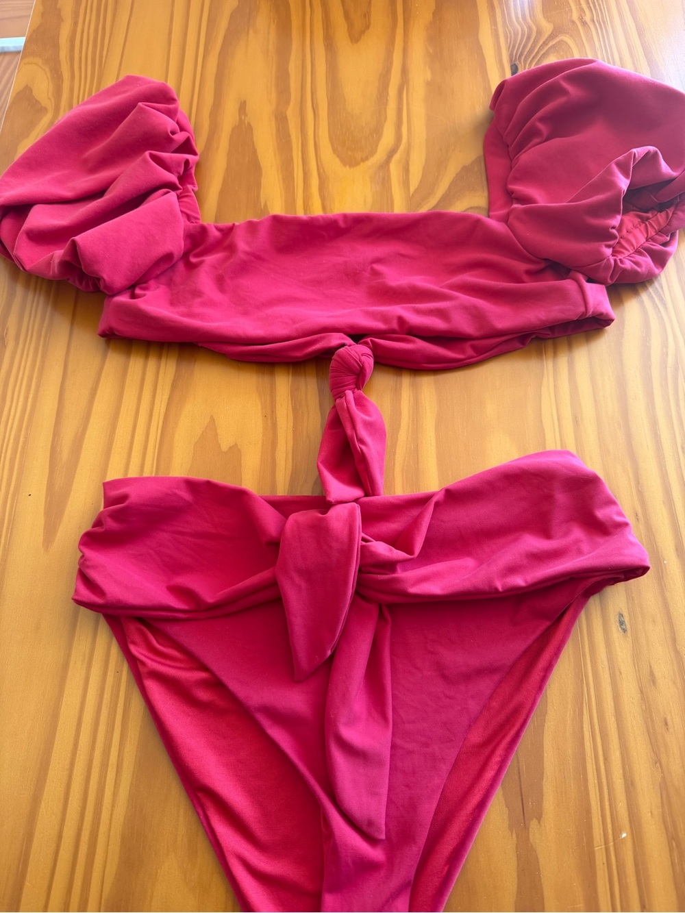 Agua Bendita Fuchsia Puff-Sleeve Knot Front Two-Piece Bikini